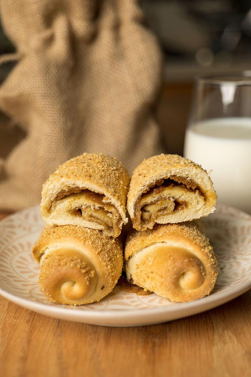 filipino senorita bread